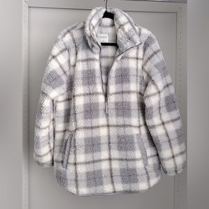A&F sherpa pullover jacket Plaid size XL